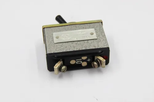 АЗР-10 автомат защиты фото 4