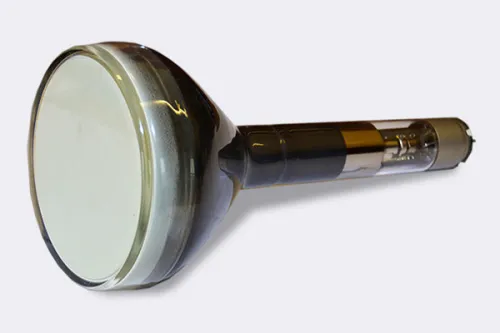 11ЛМ5И трубка электронно-лучевая фото 2 11ЛМ5И трубка электронно-лучевая фото 2